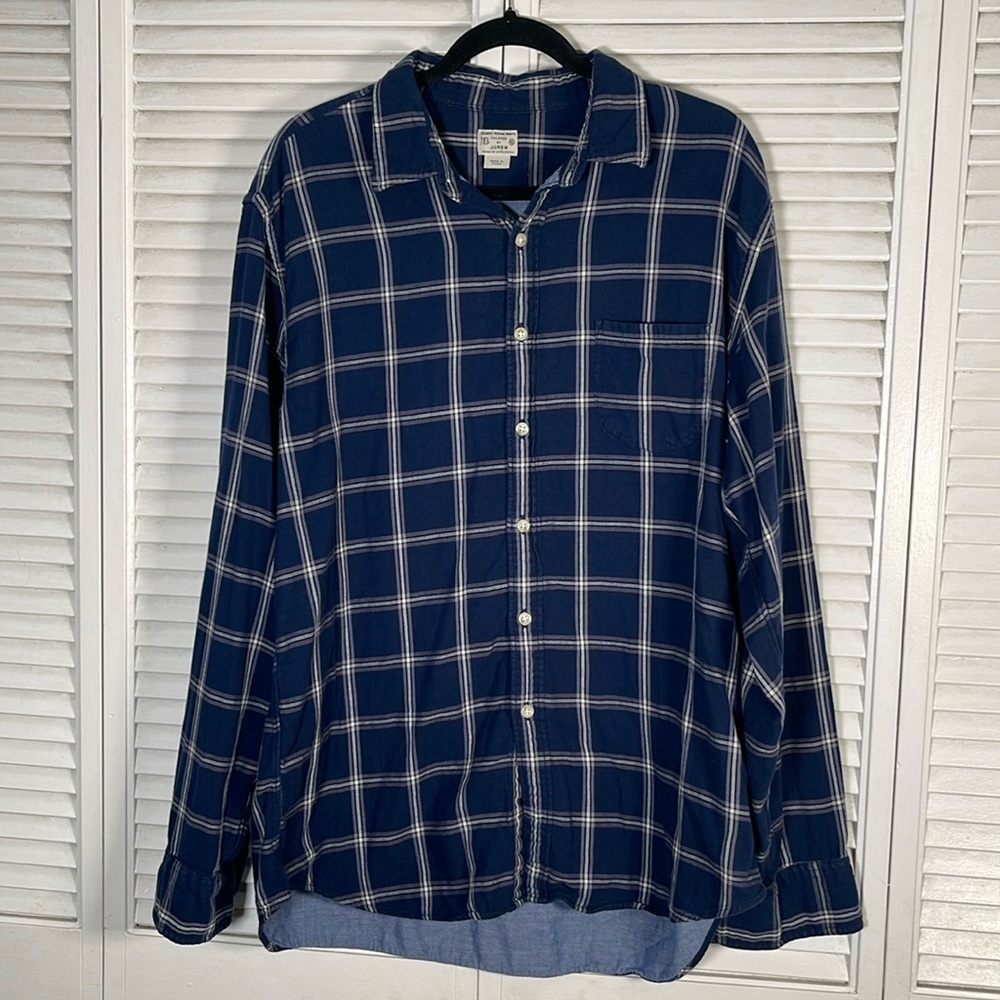 Quality Woven Shirts by J.Crew XL Navy Plaid Fully Lined Cotton‎ Shirt